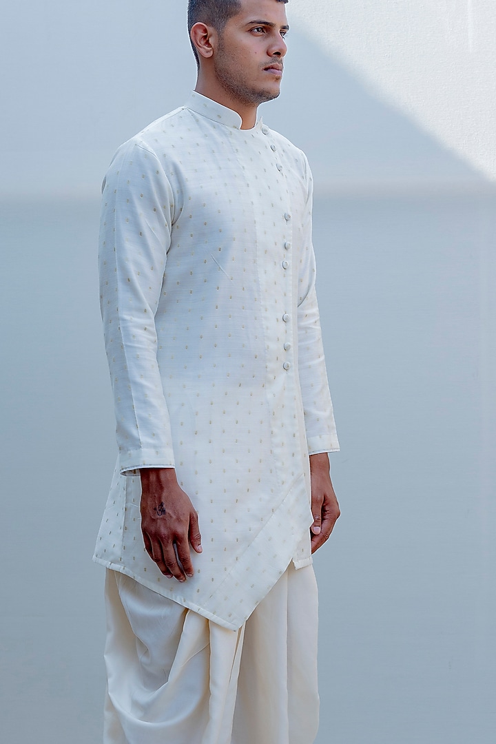 Off White Asymmetrical Kurta Set by Bohame Men at Pernia's Pop Up Shop