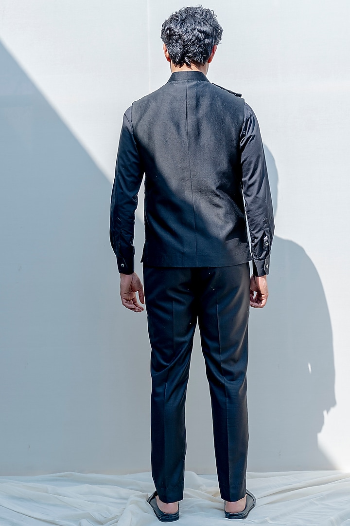 Black Silk Criss-Cross Embroidered Overlapped Nehru Jacket Set by Bohame Men at Pernia's Pop Up Shop