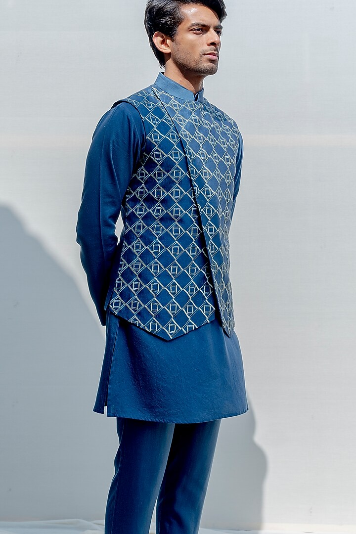 Turquoise Blue Silk Embroidered Nehru Jacket Set by Bohame Men at Pernia's Pop Up Shop