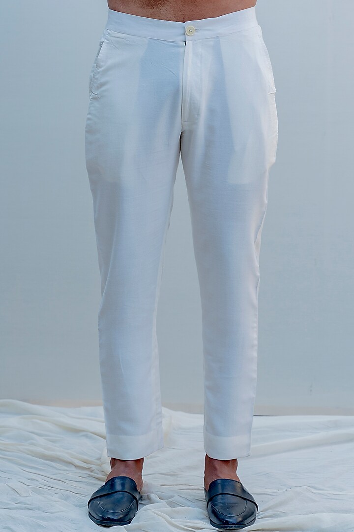 Off White Abstract Silk Embroidered Kurta Set With Jacket by Bohame Men at Pernia's Pop Up Shop