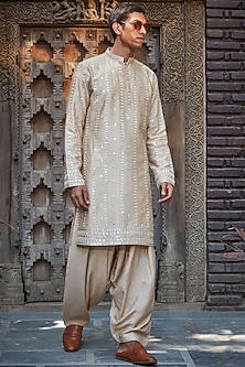 product-color-Beige