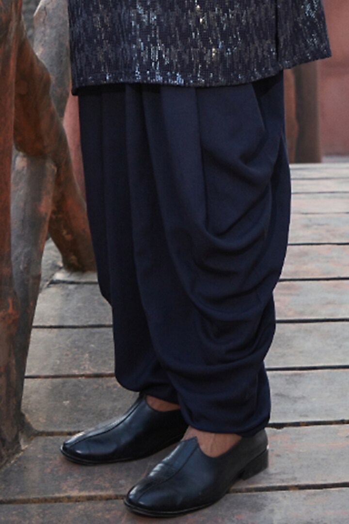 Navy Blue Georgette Sequins Embroidered Kurta Set by Bohame Men at Pernia's Pop Up Shop