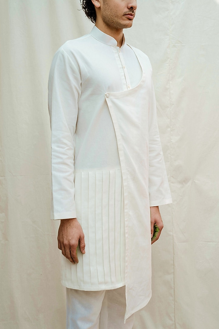 White Cotton Line Kurta With Pants by Bohame Men at Pernia's Pop Up Shop