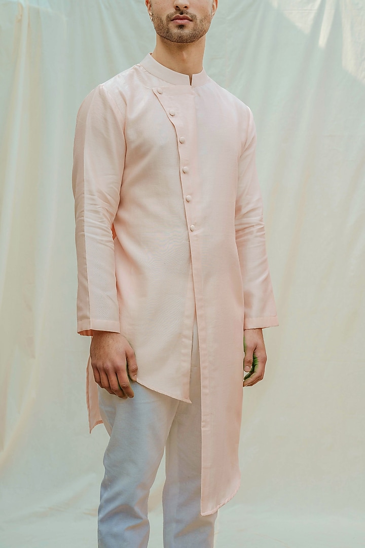 Peach Kurta With White Pants by Bohame Men at Pernia's Pop Up Shop