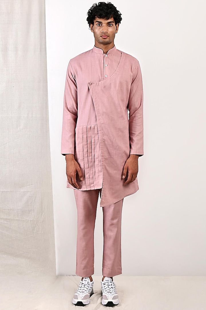 Mauve Linen Asymmetrical Kurta Set by Bohame Men at Pernia's Pop Up Shop