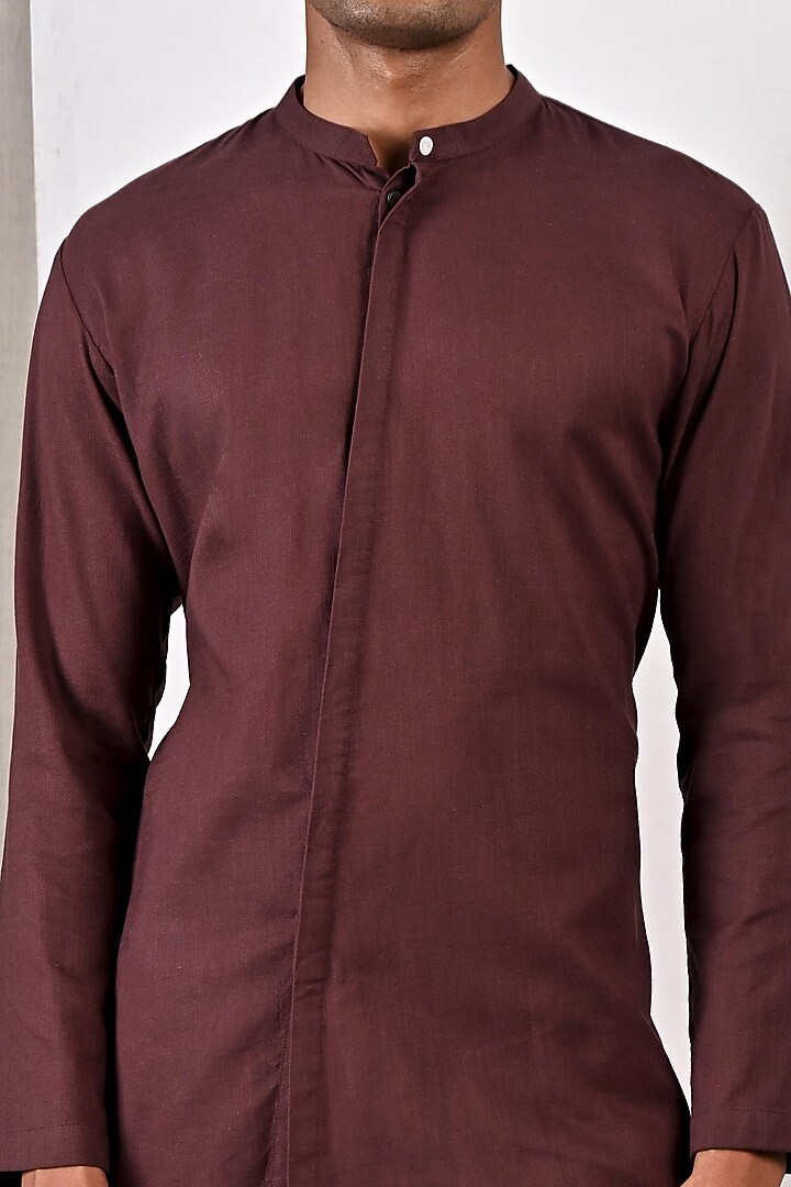 Mahogany Linen Short Kurta Set by Bohame Men at Pernia's Pop Up Shop