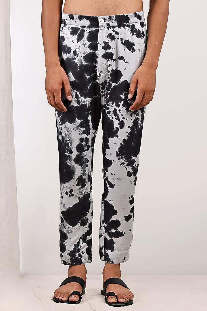 Grey & Black Modal Tie-Dye Printed Kurta Set by Bohame Men at Pernia's Pop Up Shop