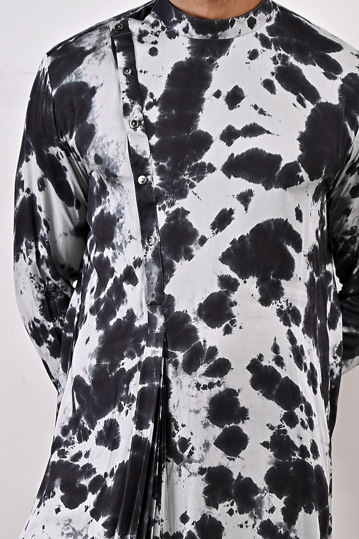 Grey & Black Modal Tie-Dye Printed Kurta Set by Bohame Men at Pernia's Pop Up Shop