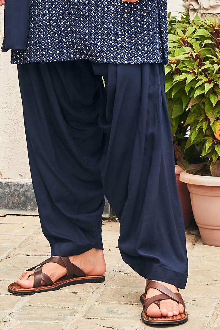 Midnight Blue Georgette Chikankari Embroidered Kurta Set by Bohame Men at Pernia's Pop Up Shop