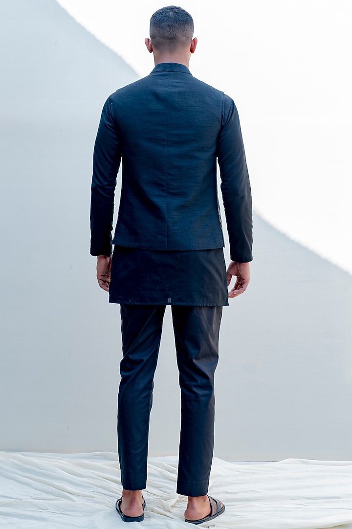 Navy Blue Embroidered Nehru Jacket Set by Bohame Men at Pernia's Pop Up Shop