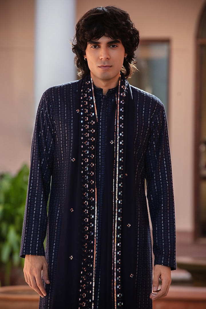 Navy Blue Chikankari Kurta Set by Bohame Men at Pernia's Pop Up Shop