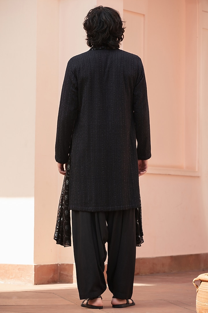 Black Chikankari Kurta Set by Bohame Men at Pernia's Pop Up Shop