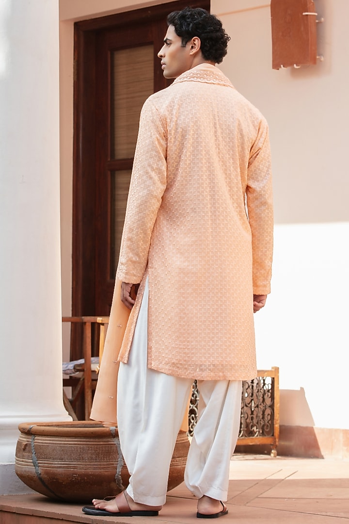 Peach Chikankari Kurta Set by Bohame Men at Pernia's Pop Up Shop