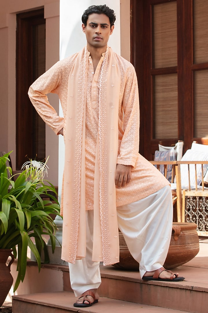 Peach Chikankari Kurta Set by Bohame Men at Pernia's Pop Up Shop