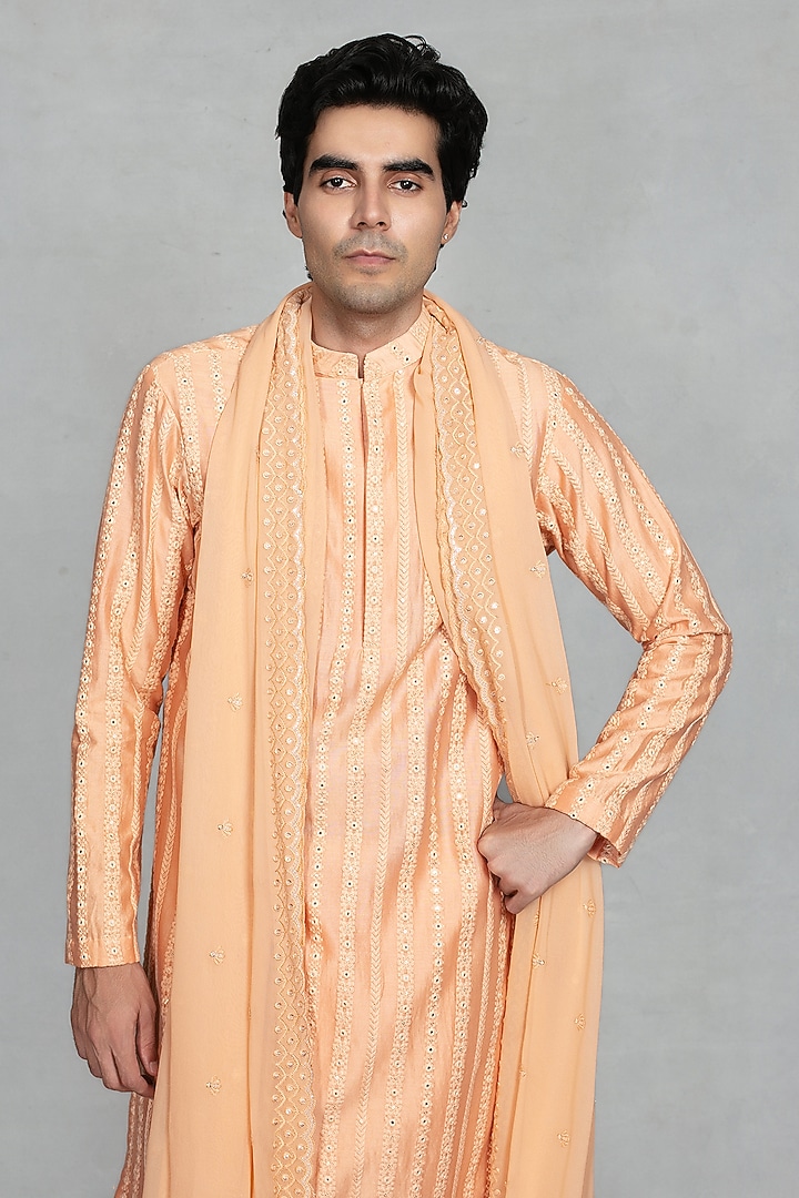 Peach Chikankari Fabric Floral Embroidered Kurta Set by Bohame Men at Pernia's Pop Up Shop