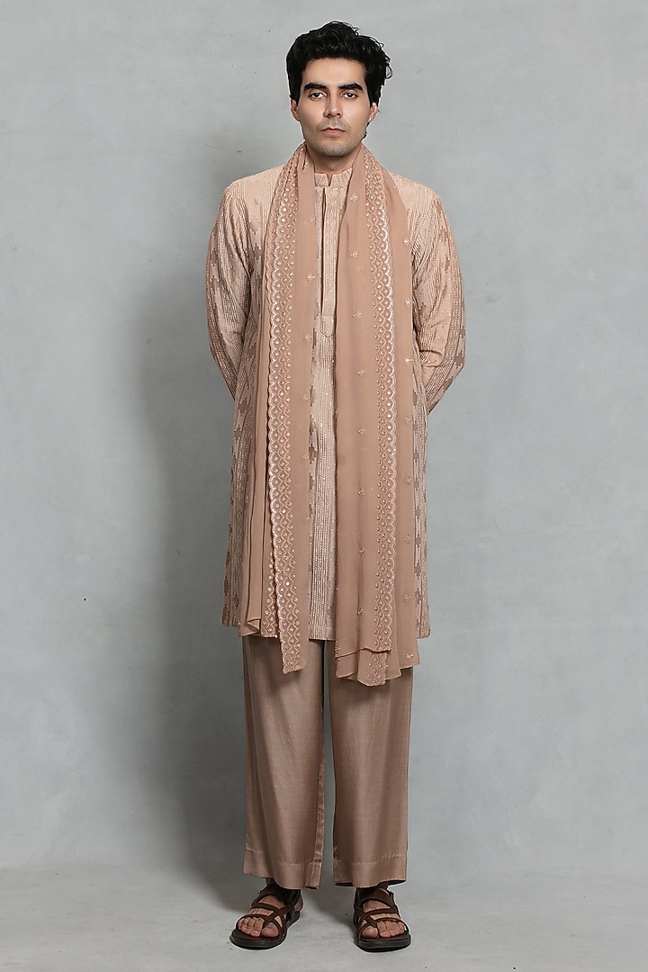 Champagne Chikankari Fabric Embroidered Kurta Set by Bohame Men at Pernia's Pop Up Shop