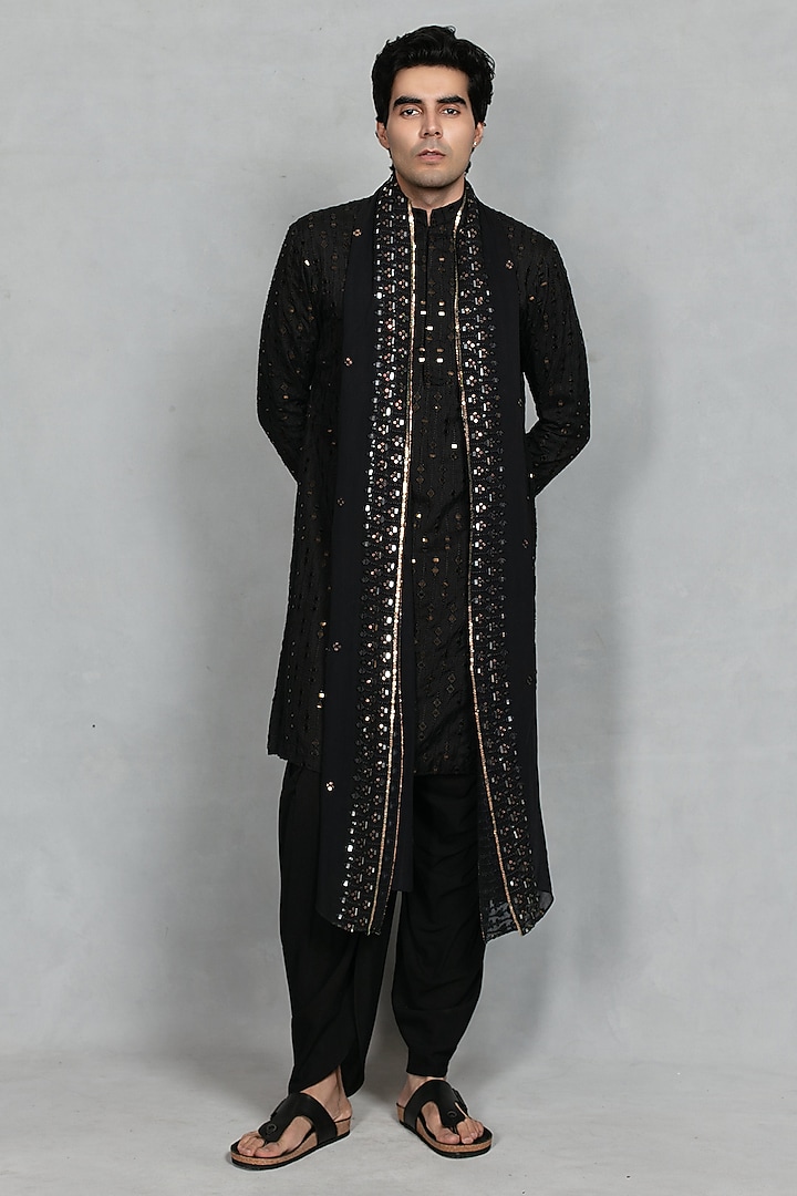 Black Chikankari Fabric Embroidered Kurta Set by Bohame Men at Pernia's Pop Up Shop