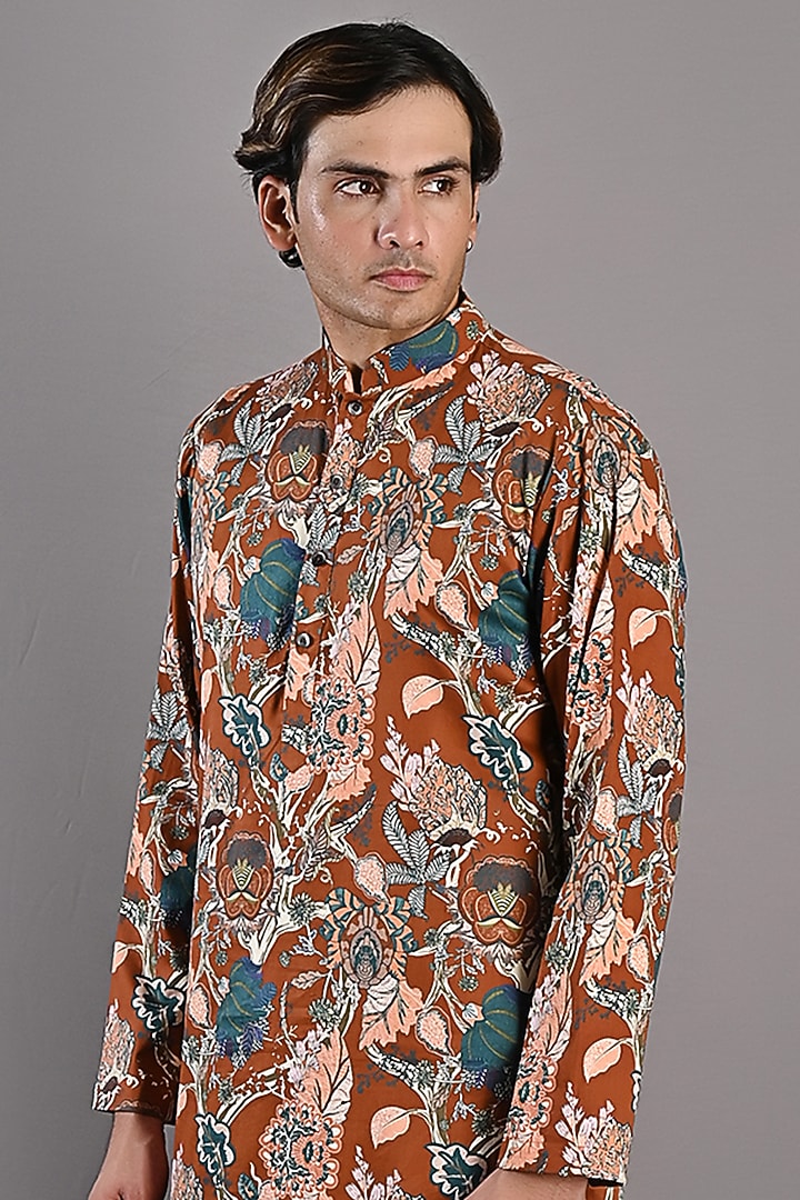 Maroon Printed Kurta Set by Bohame Men at Pernia's Pop Up Shop