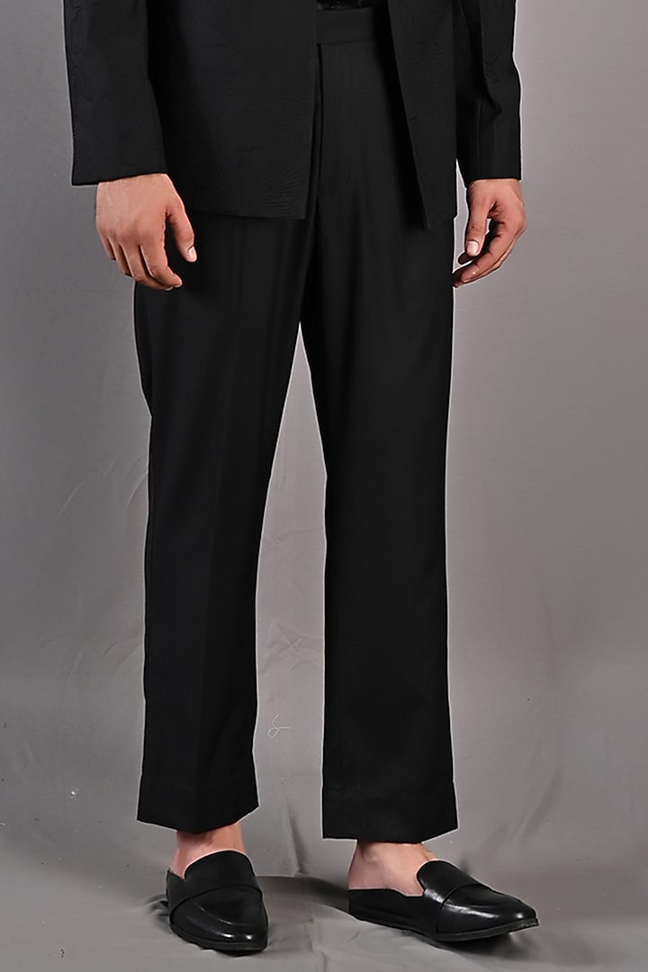 Black Embroidered Wedding Indowestern Jacket Set by Bohame Men at Pernia's Pop Up Shop