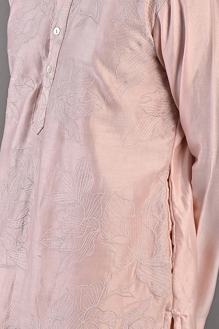 Peach Chanderi Silk Kurta Set by Bohame Men at Pernia's Pop Up Shop