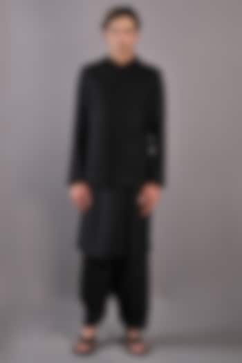 Black Textured Fabric Nehru Jacket Set by Bohame Men at Pernia's Pop Up Shop