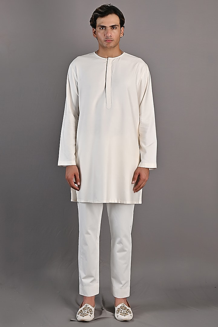 Off-White Embroidered Wedding Sherwani Set by Bohame Men at Pernia's Pop Up Shop