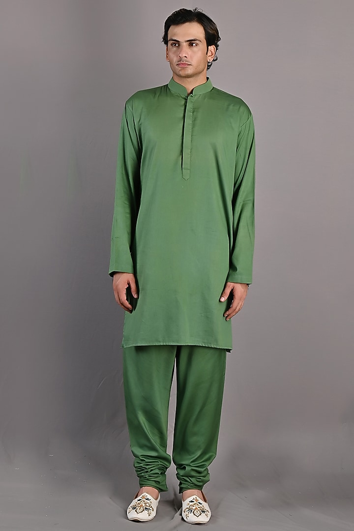 Off-White Hand Embroidered Wedding Sherwani Set by Bohame Men at Pernia's Pop Up Shop