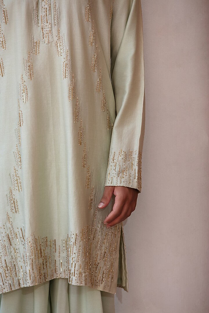 Sage Green Chanderi Kurta Set by Bohame Men at Pernia's Pop Up Shop