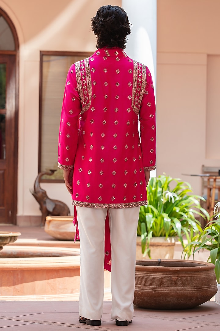 Hot Pink Chanderi Kurta Set by Bohame Men at Pernia's Pop Up Shop