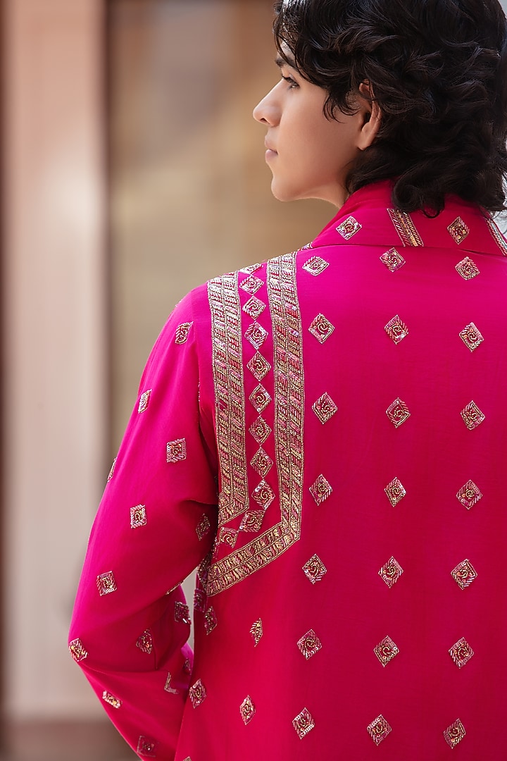 Hot Pink Chanderi Kurta Set by Bohame Men at Pernia's Pop Up Shop