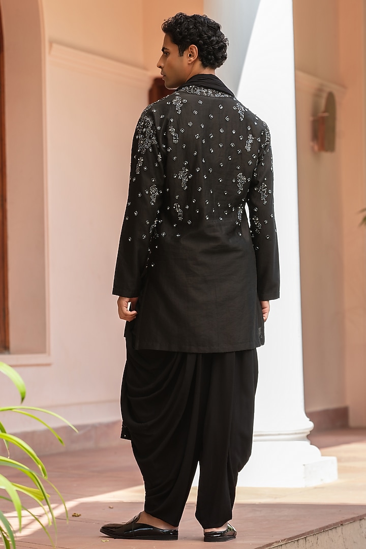 Black Chanderi Kurta Set by Bohame Men at Pernia's Pop Up Shop