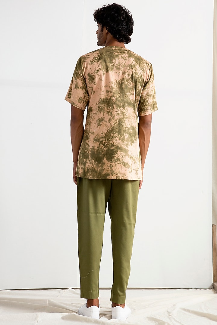 Beige & Green Tie-Dye Kurta Set by Bohame Men at Pernia's Pop Up Shop