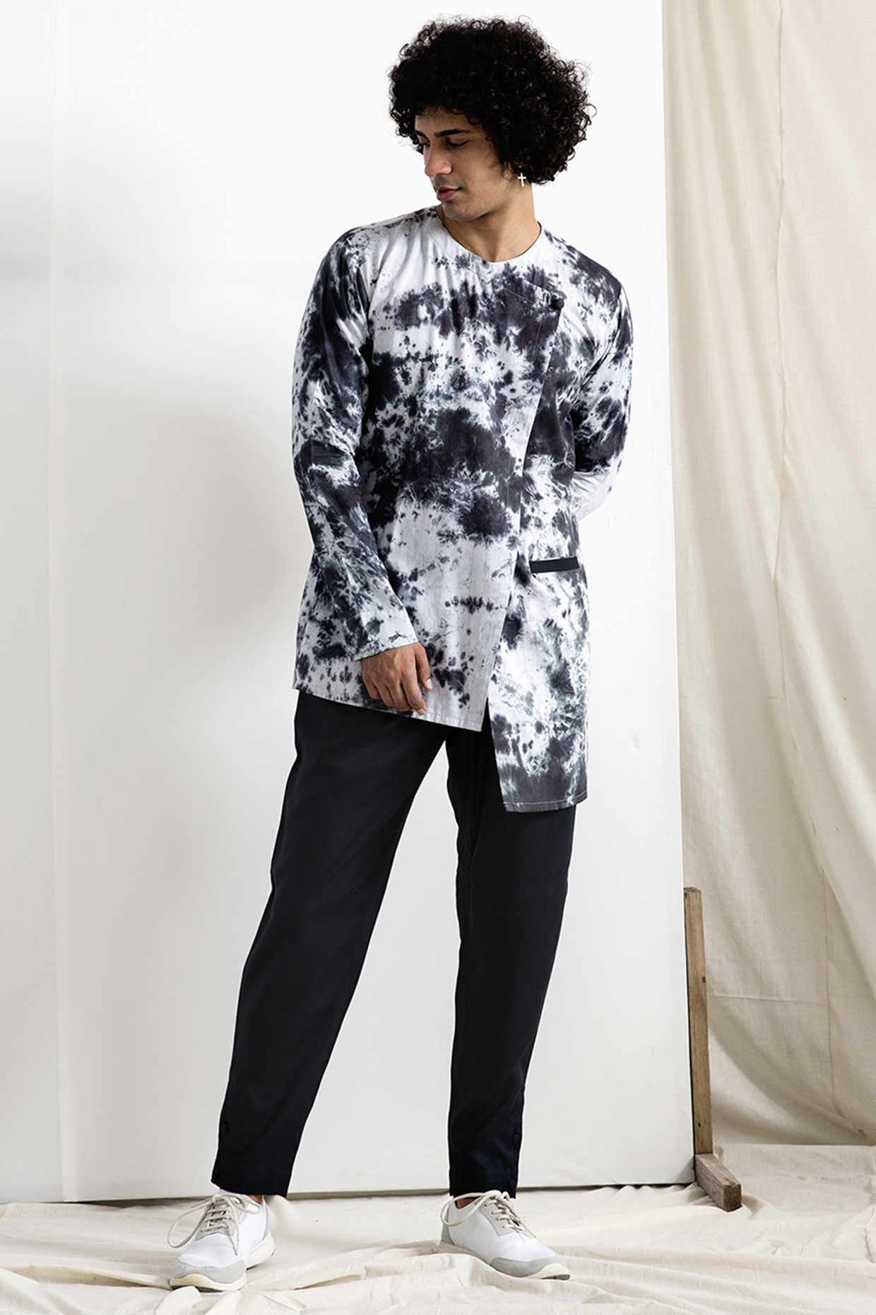 Light Grey & Black Asymmetrical Kurta Set by Bohame Men