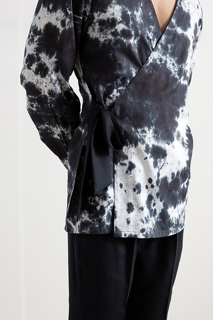 Light Grey & Black Bamboo Blend Wrap Kurta Set by Bohame Men at Pernia's Pop Up Shop