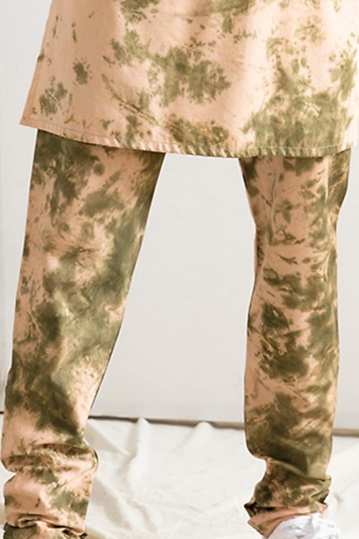 Beige & Green Long Kurta Set by Bohame Men at Pernia's Pop Up Shop