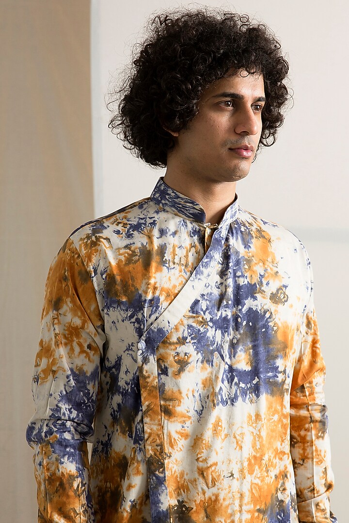 Off-White Tie-Dye Kurta Set by Bohame Men at Pernia's Pop Up Shop