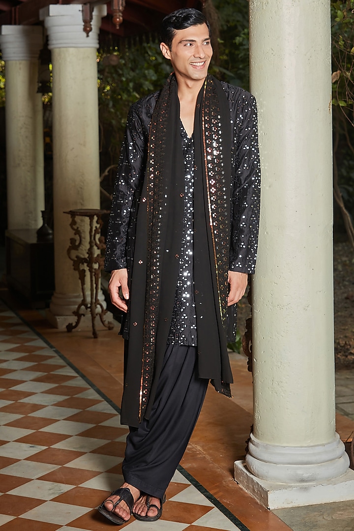 Black Chanderi Kurta Set by Bohame Men at Pernia's Pop Up Shop