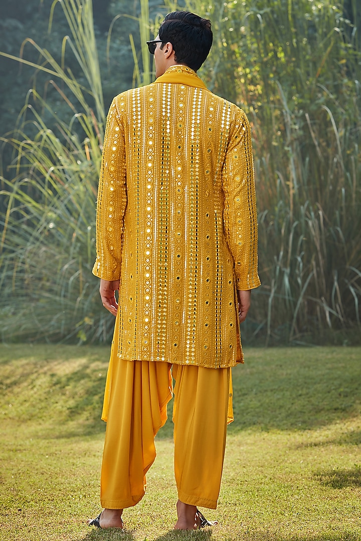Mustard Chanderi Kurta Set by Bohame Men at Pernia's Pop Up Shop