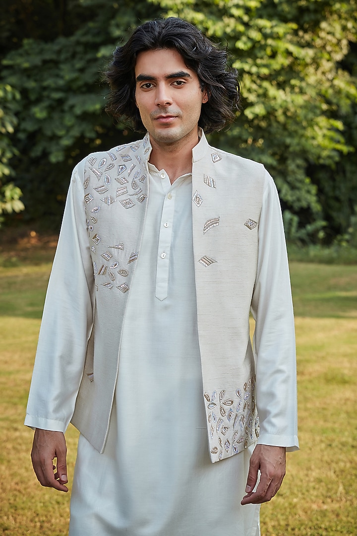 Off-White Dupion Nehru Jacket Set by Bohame Men at Pernia's Pop Up Shop