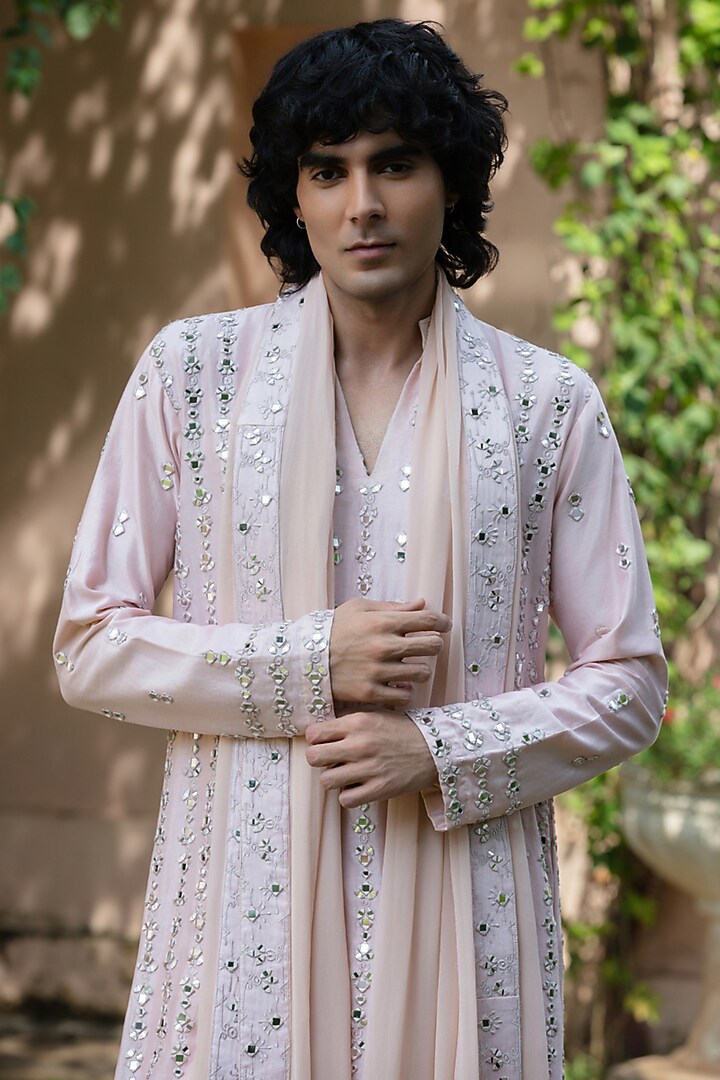 Light Pink Chanderi Kurta Set by Bohame Men at Pernia's Pop Up Shop