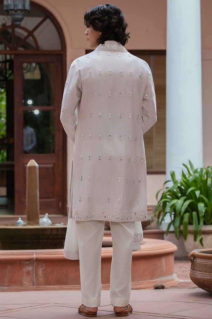Off-White Chanderi Kurta Set by Bohame Men at Pernia's Pop Up Shop