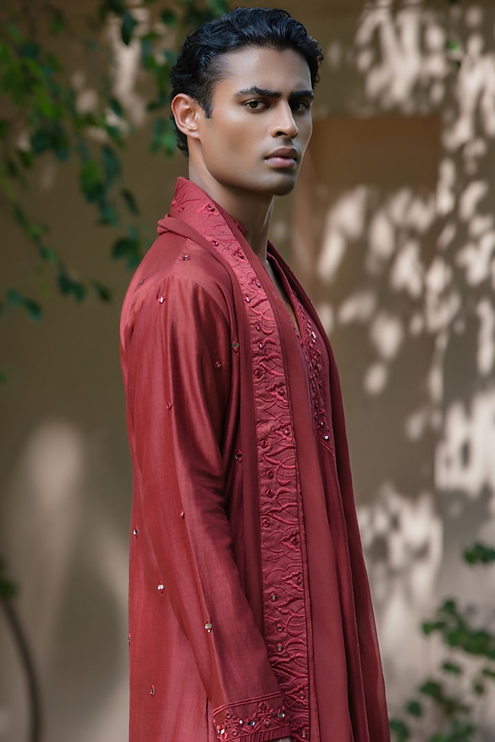 Maroon Chanderi Kurta Set by Bohame Men at Pernia's Pop Up Shop