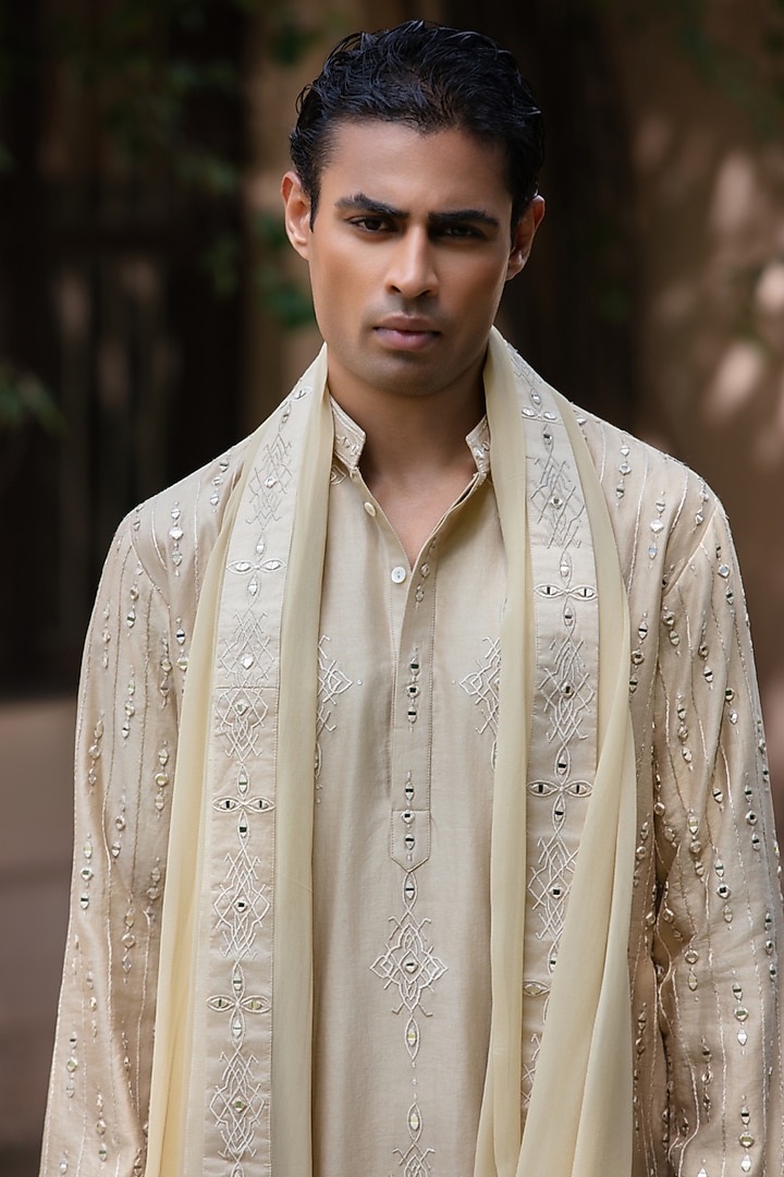 Beige Gold Chanderi Kurta Set by Bohame Men at Pernia's Pop Up Shop