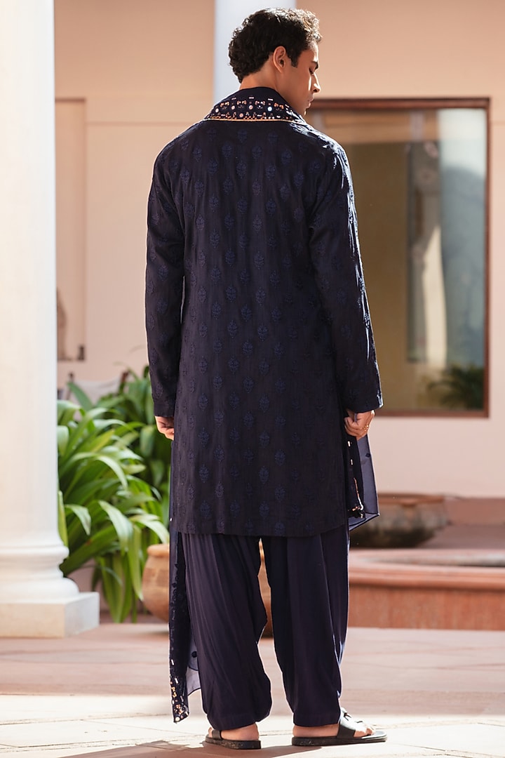 Navy Blue Chikankari Kurta Set by Bohame Men at Pernia's Pop Up Shop