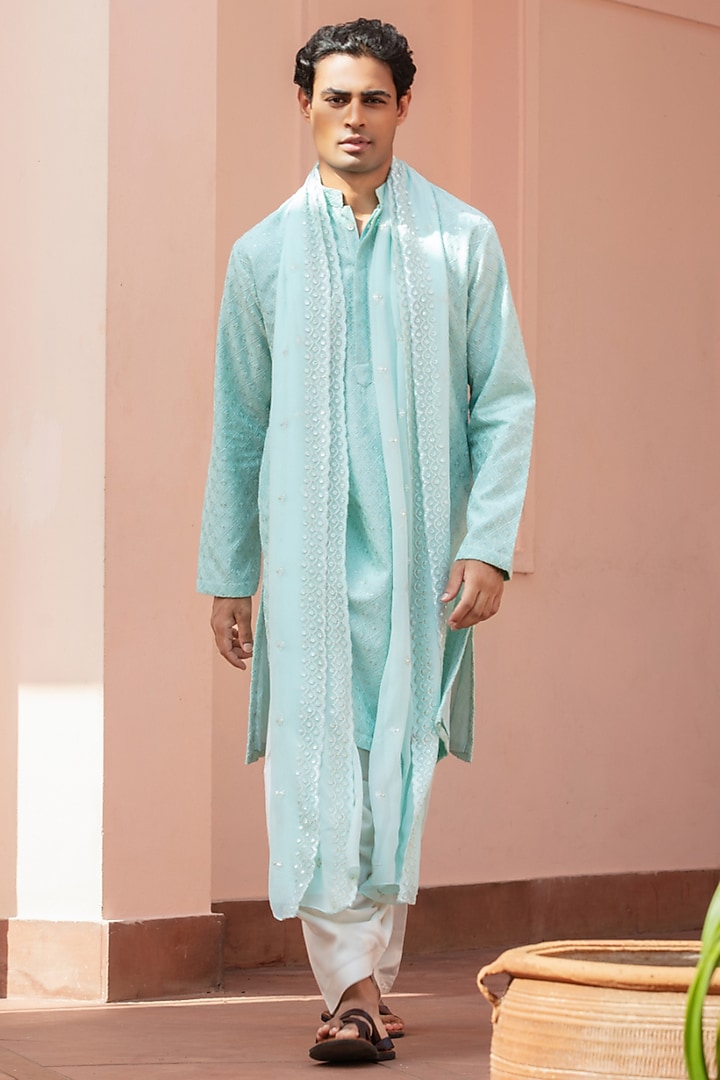 Cruise-Colored Chikankari Kurta Set by Bohame Men at Pernia's Pop Up Shop