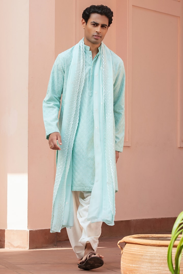 Cruise-Colored Chikankari Kurta Set by Bohame Men at Pernia's Pop Up Shop
