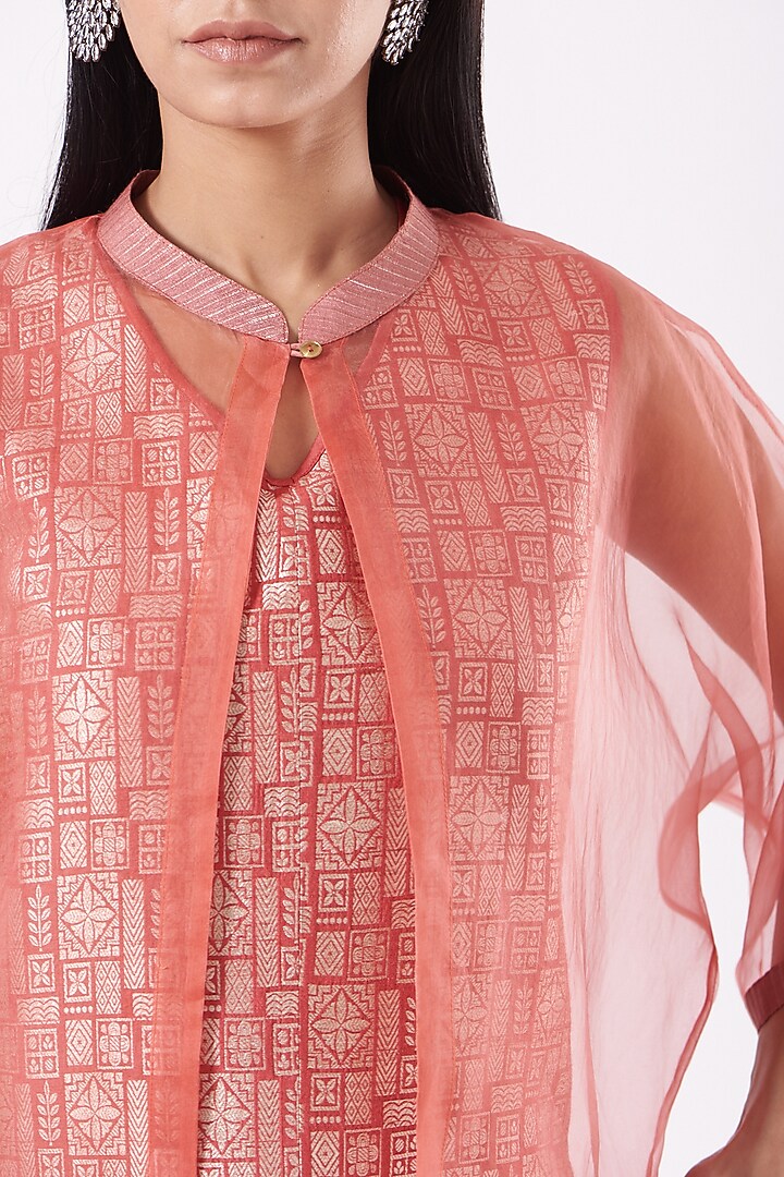 Wood Pink Printed Textured Jacket Set by Bodhi Tree by Deepika and Neha at Pernia's Pop Up Shop