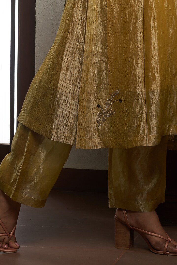 Olive Green Embroidered Kurta Set by Bodhi Tree by Deepika and Neha at Pernia's Pop Up Shop