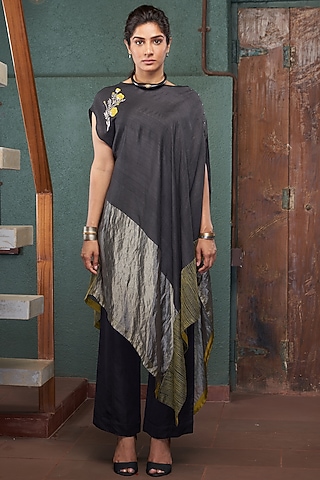 Black Silk & Tussar Pant Set by Bodhi Tree by Deepika and Neha