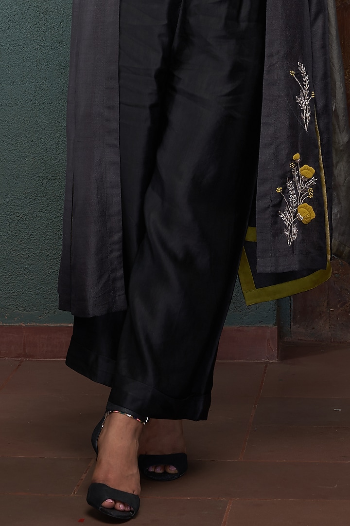 Charcoal Silk & Tussar Jacket Set by Bodhi Tree by Deepika and Neha at Pernia's Pop Up Shop
